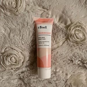 🌸Harmony Rose Petal Facial Mask mini
